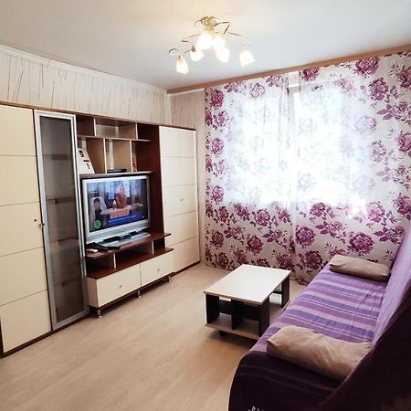 Apartments Holiday House Тольятти Экстерьер фото