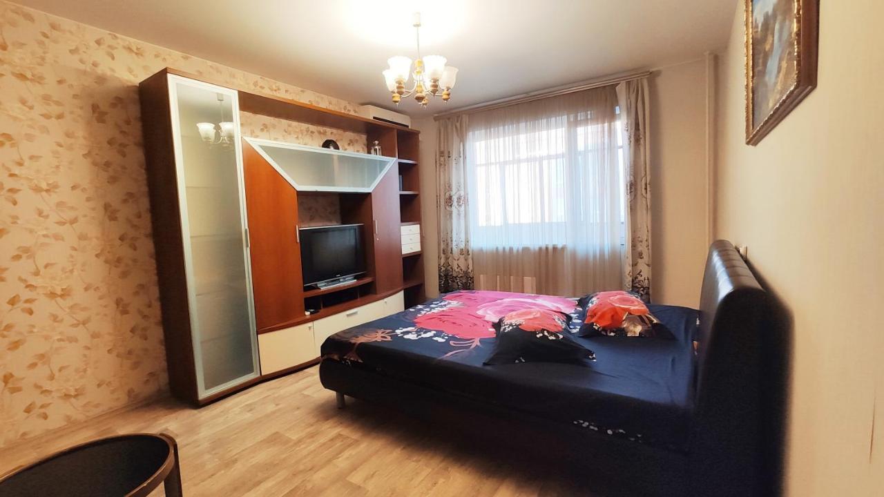 Apartments Holiday House Тольятти Экстерьер фото